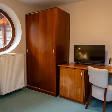 Za Vodou * 奥什恰德尼察