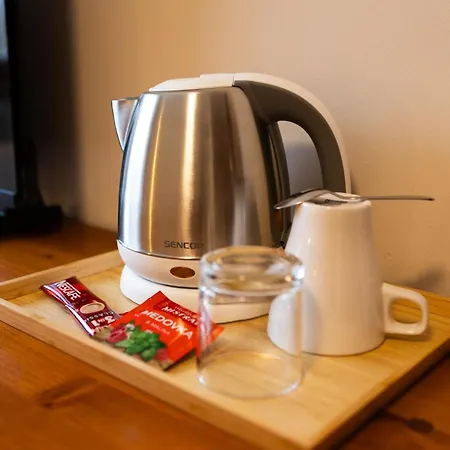 招待所 Za Vodou *