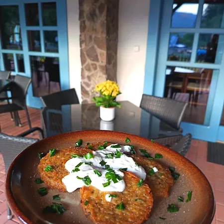 Za Vodou 奥什恰德尼察