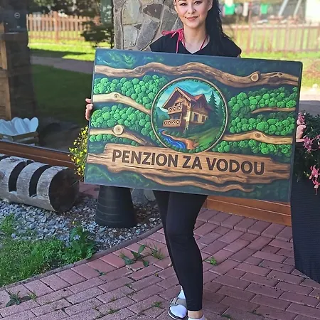 Casa de hóspedes Za Vodou
